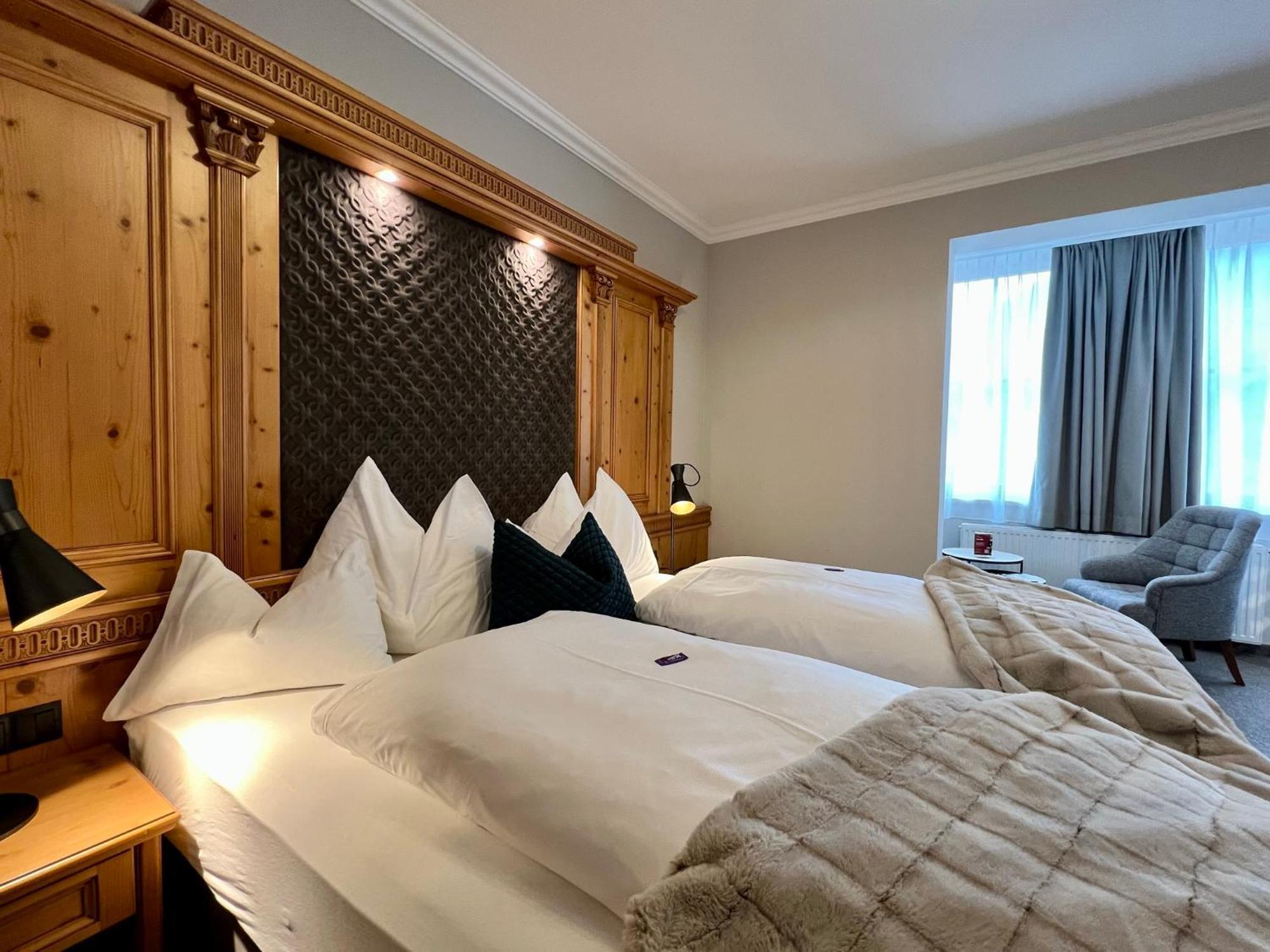 Superior Hotel Panorama Обертауерн Екстериор снимка